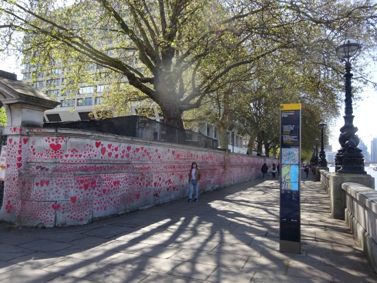 The start of th covid memorial wall at the Westminster bridge end, and opposite the house of parliament